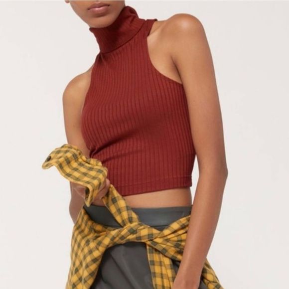 Urban Outfitters Finley Ribbed Turtleneck Tank Top medium - Picture 1 of 11